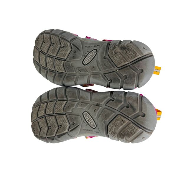 Keen Seacamp II CNX Sandals Lace Bungee Close Toe 1026319 Pink Kids Size 13 - Picture 8 of 9